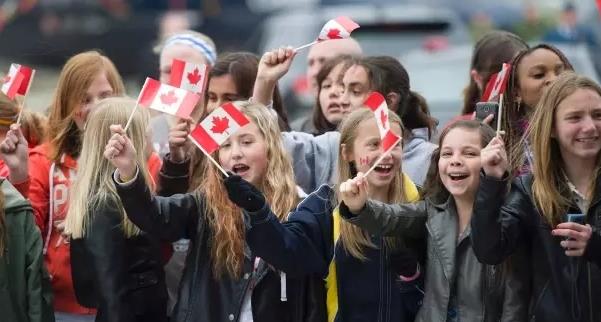 Maple Leaf Card Replacement: School -age Children Need To Provide Canada -China School Records And Difficulties Analysis